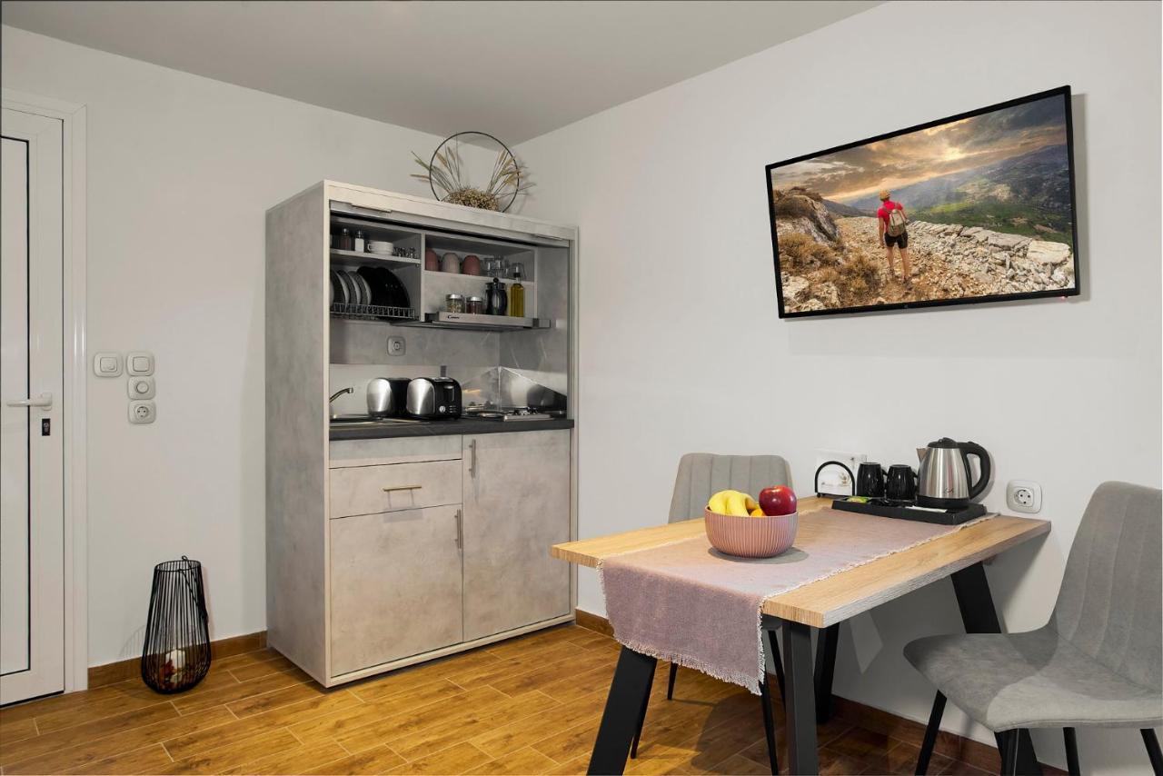 Gonies - Afroditi Apartment